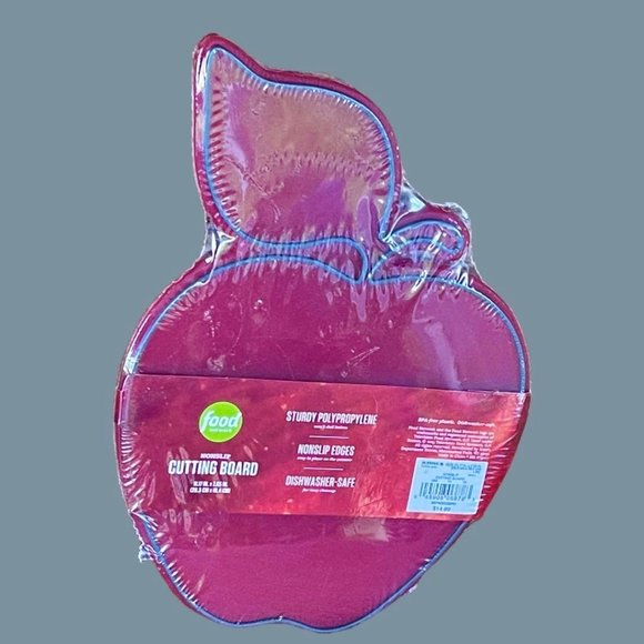 Food Network Apple Shape Cutting Board - Picture 4 of 10